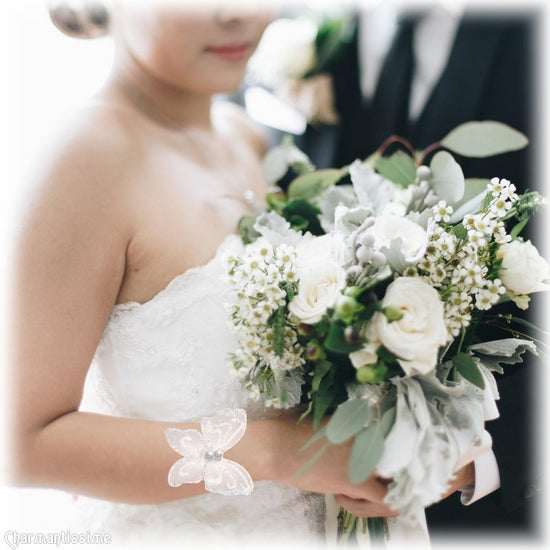 bijou bracelet mariage papillon blanc ivoire pour mariée féerique champêtre romantique personnalisé sur mesure