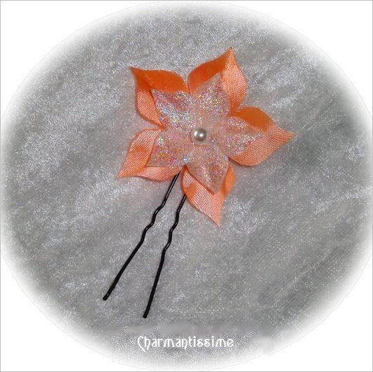 Bijou de cheveux fleur satin abricot et blanc