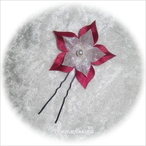 Bijou de cheveux fleur satin bordeaux et blanc