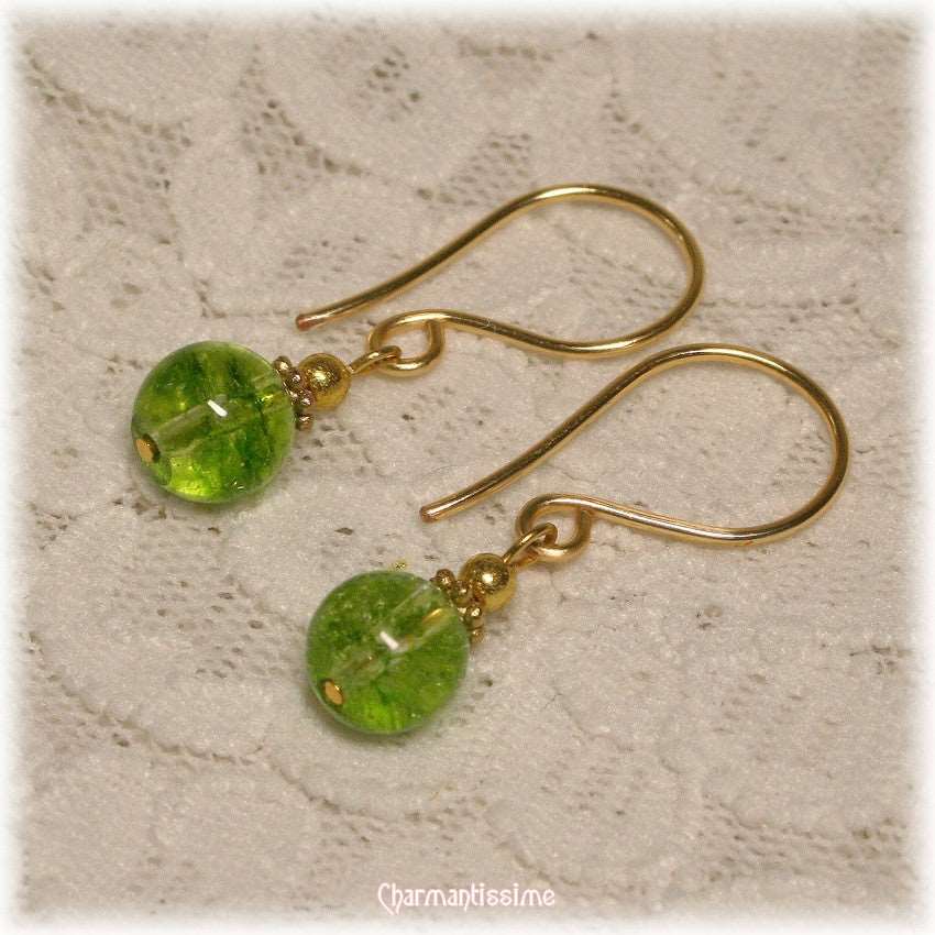 Boucles d'oreilles elfiques en péridot doré à l'or fin 14kt, style baroque