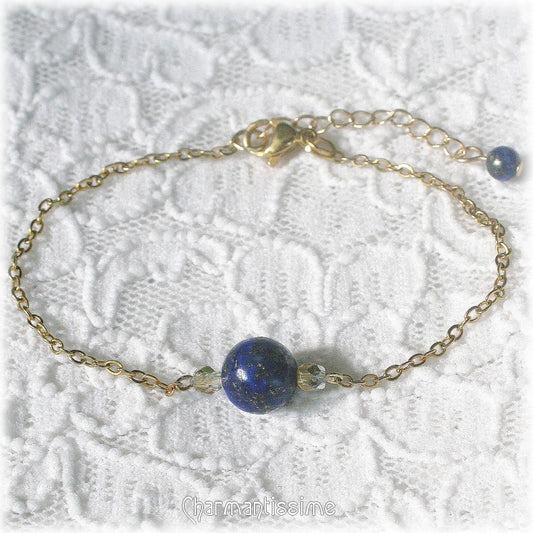Bracelet lapis lazuli chaine fine acier or pas cher, ajustable sur mesure de la marque Charmantissime