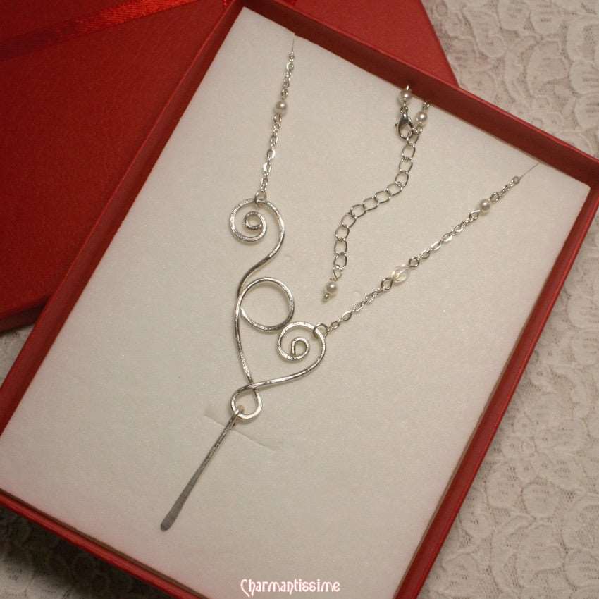 Collier spirales coeur argent, Chaine perles cristal et blanches pour mariage et fêtes