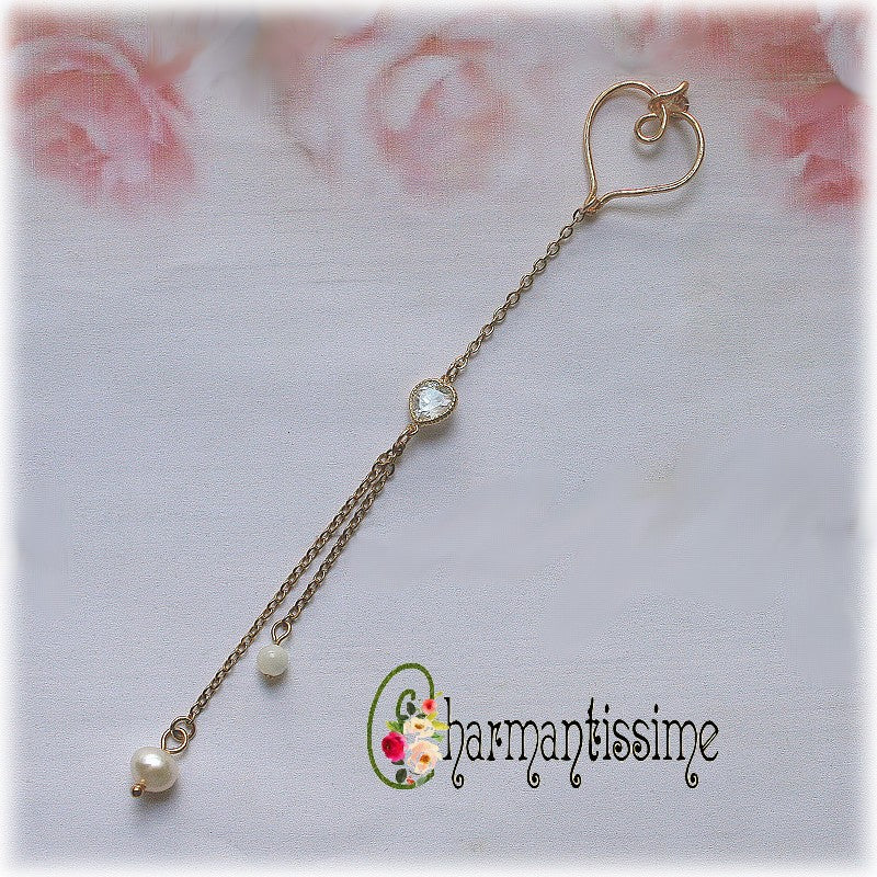pendentif bijou de dos blanc et doré avec perles, coeur et zircon or de la marque Charmantissime, spécialiste du bijou de mariage