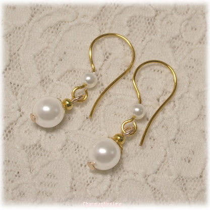 Boucles d'oreilles mariée perles blanches, métal doré "or"
