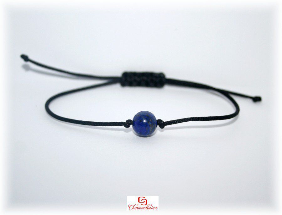 Bracelet minimaliste perle lapis-lazuli sur cordon noir