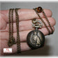 montre à gousset chat laiton bronze et perle pierre oeil de tigre sur chaine collier style ancien steampunk