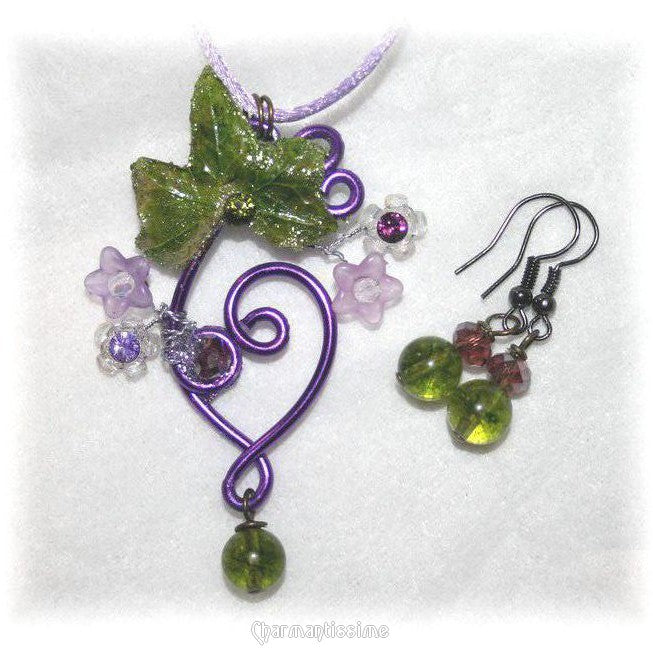 Parure collier feuille de lierre Péridot Strass Perles Cristal violet mauve prune elfique