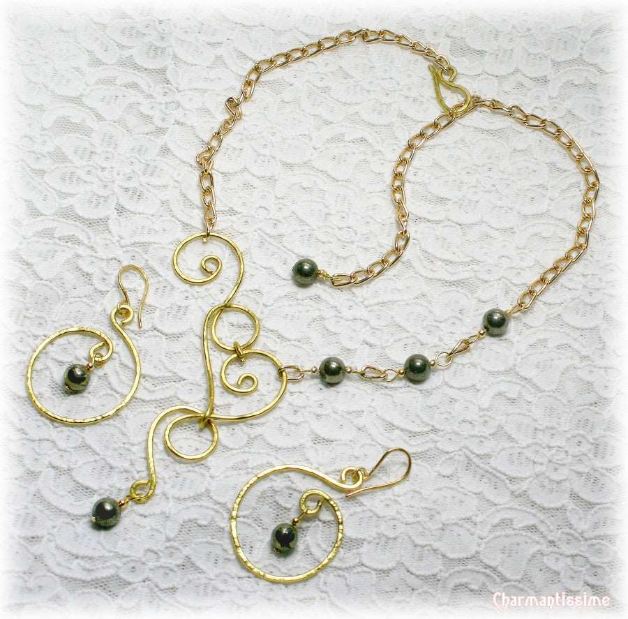 collier et boucles d'oreilles laiton doré or et perles de pyrite naturelle - bijoux minimalistes